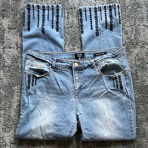 Embroidered Jones New York Light Blue Straight Leg Jeans with Black Embroidery